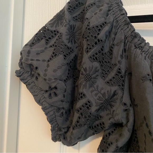 Lucky Brand Off the Shoulder Crop - Picture 7 of 9